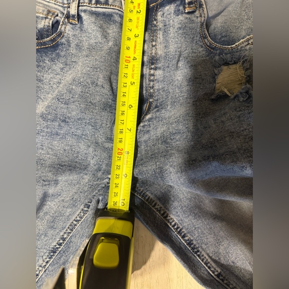 SHEIN Men's Distressed Skinny Jeans in Blue - Picture 2 of 7